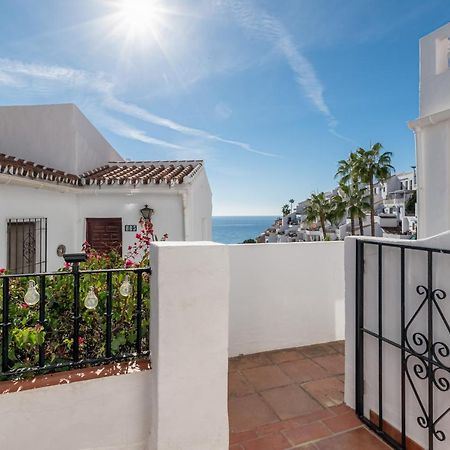 Capistrano Playa 111 Apartment Nerja Exterior photo